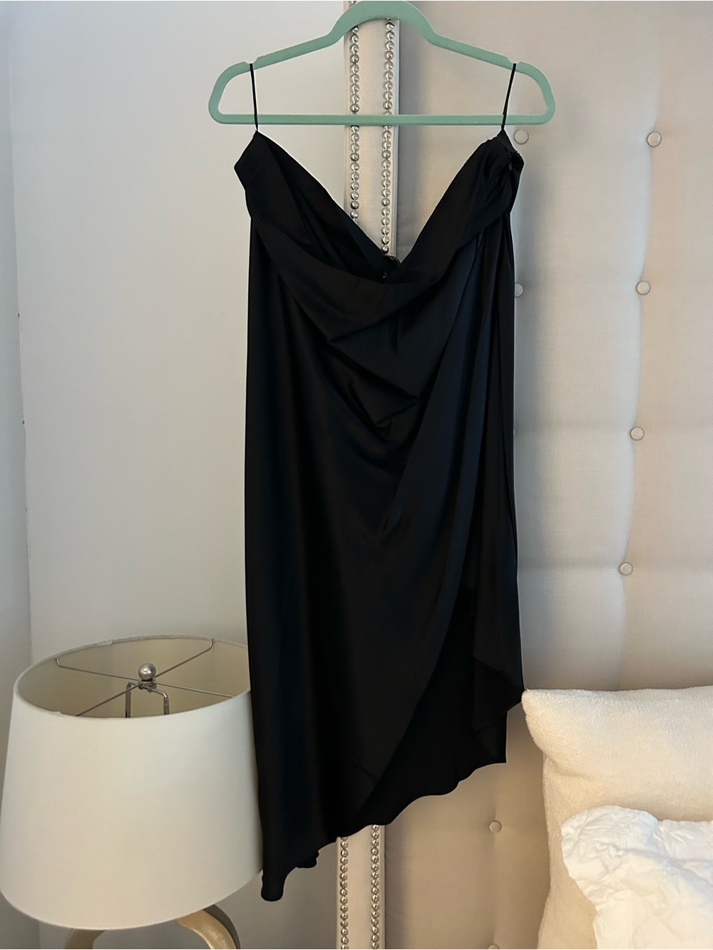 NWT Banana Republic 100% silk black skirt
